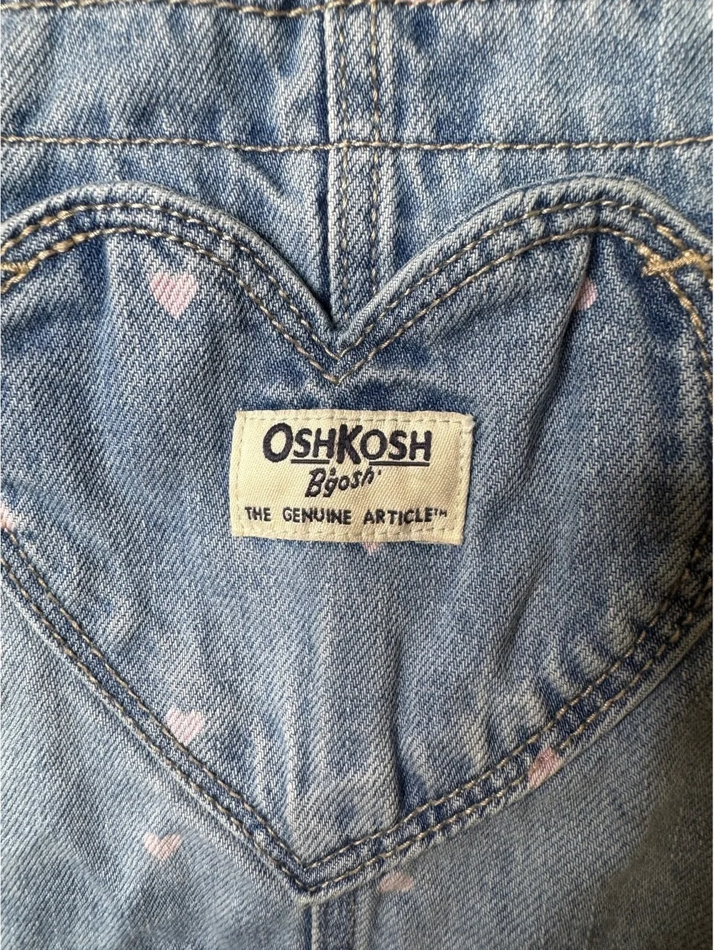 OshKosh B’gosh Girls 4T Denim Overalls Heart Print Light Wash Bib Jeans Cute